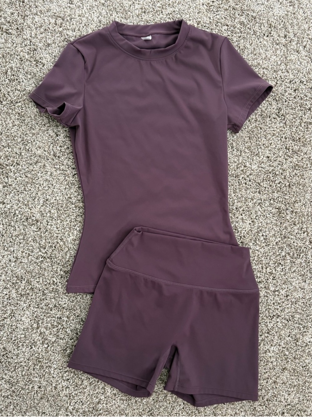 Women’s workout set - Plum